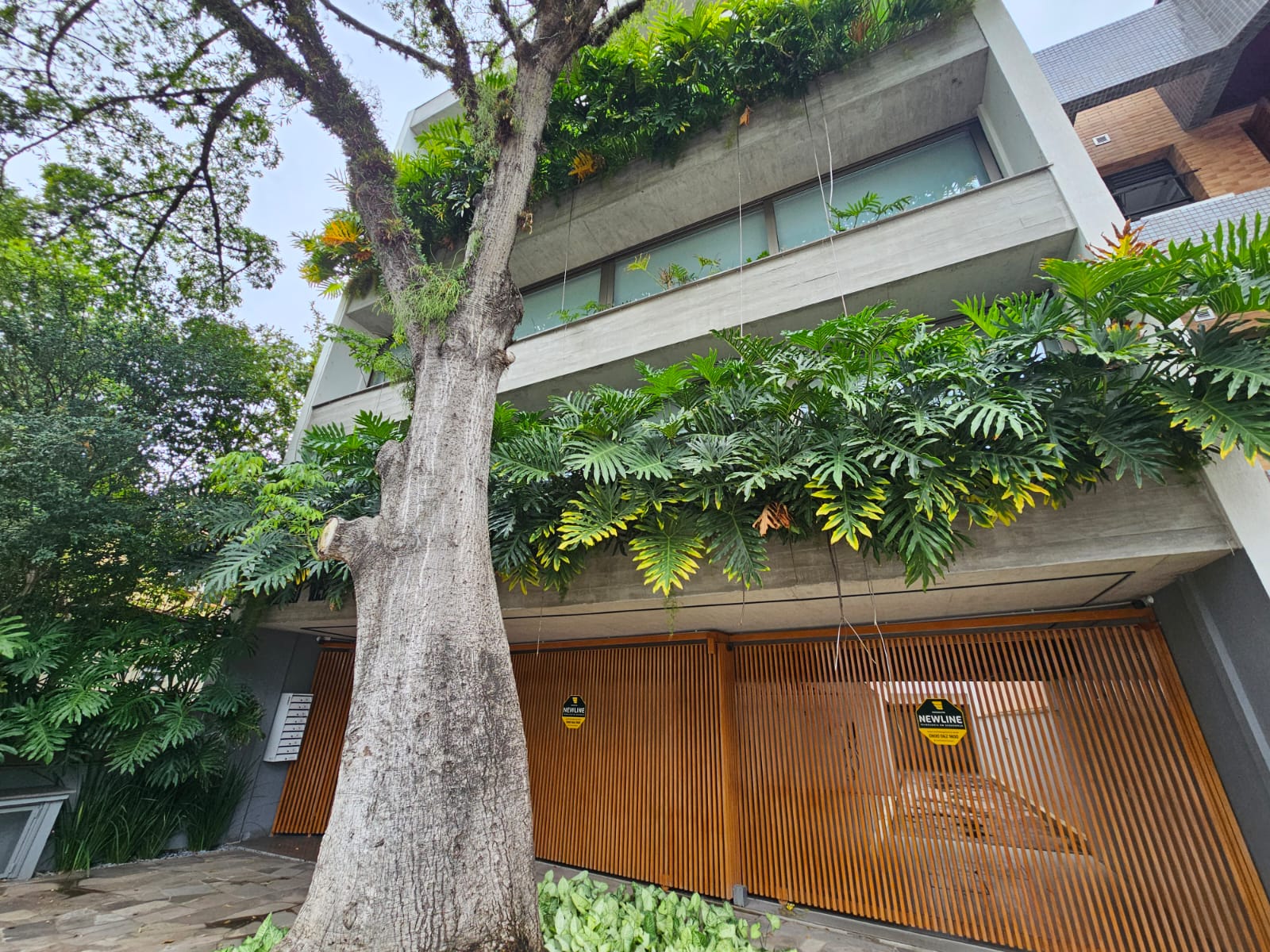 1495